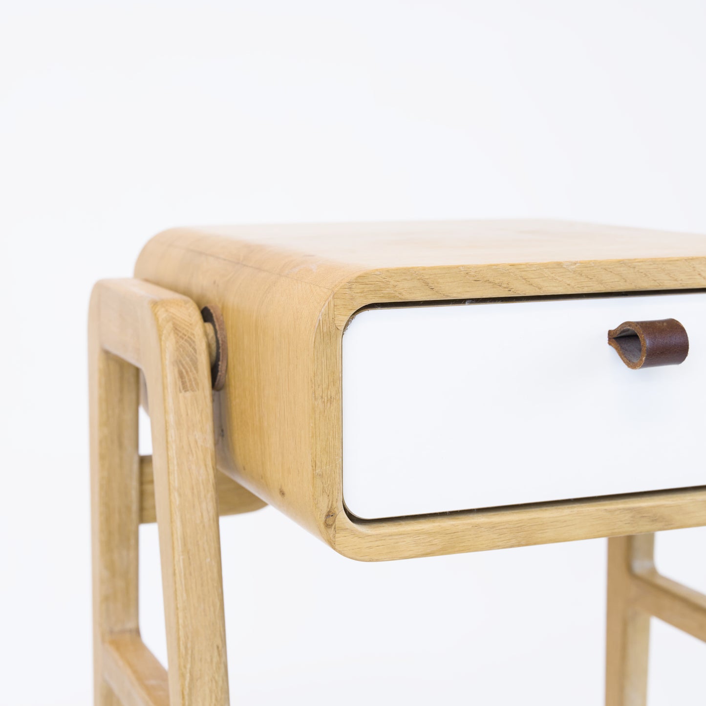 High nightstand nm11H. The main corpus is crafted from solid Norwegian oak, featuring 1 drawer with white front.